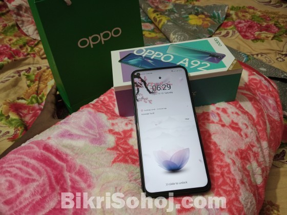 Oppo A92.8gb128gb